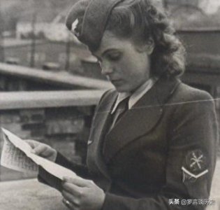 ​一组老照片：二战时期的德国女军官，纳粹的帮凶